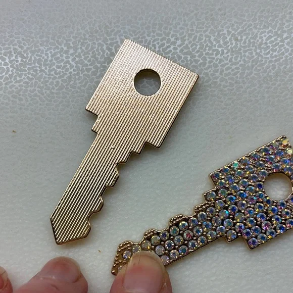 Sparkling Rhinestone Key Charms - Picture 3 of 4